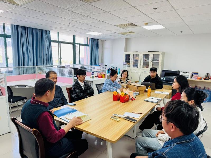 学院通信工程教研室召开教学研讨会 -聚焦2026级...